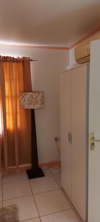 Villa Raven'S Paradise Willemstad Bagian luar foto